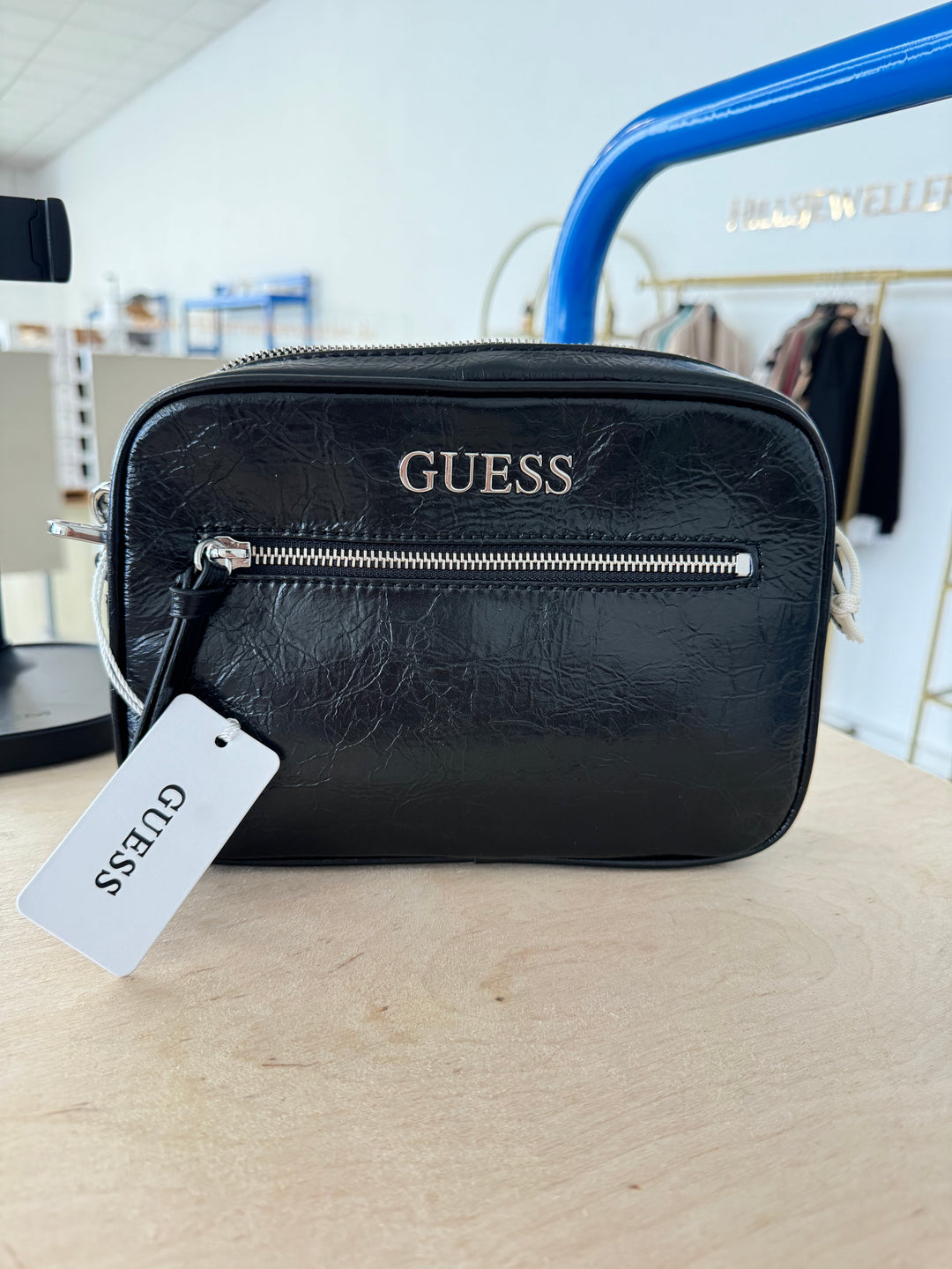 Guess Tasche 13