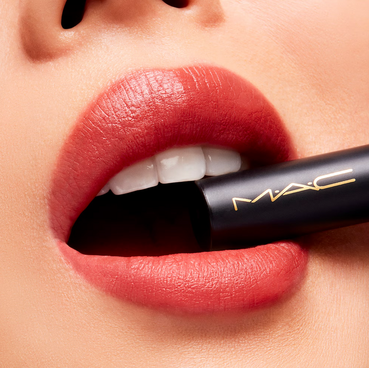 MAC Powder Kiss Velvet Blur Slim Stick Sweet Cinnamon 893
