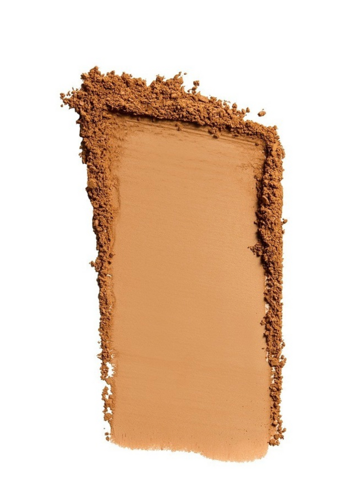 Kylie Jenner Foundation 8C